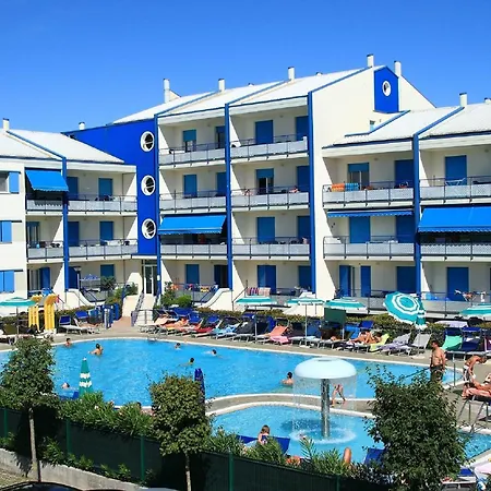 In Caorle With Balcony Apartment *