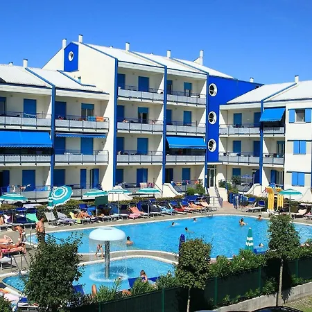 In Caorle With Balcony Apartment